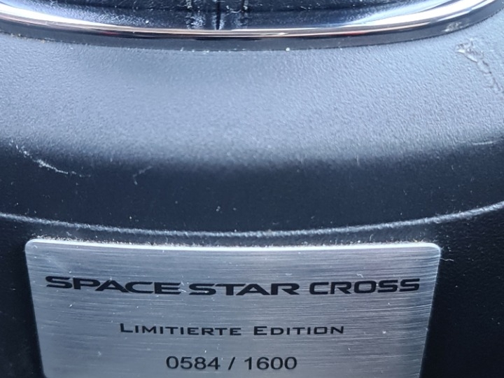Mitsubishi Space Star Cross limited