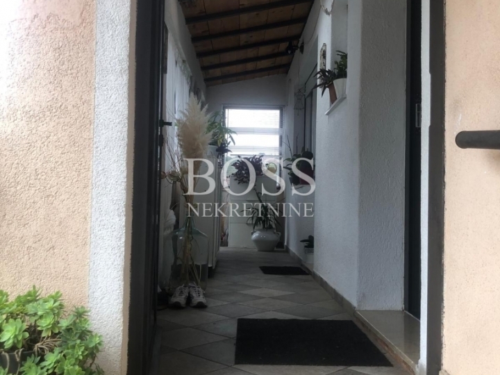 Matulji, dvojna kuća 250m2