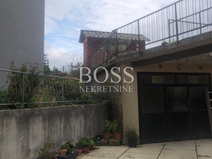 Matulji, dvojna kuća 250m2