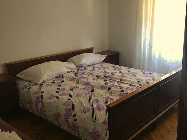 Stan za najam, pogodan za studente/ radnike