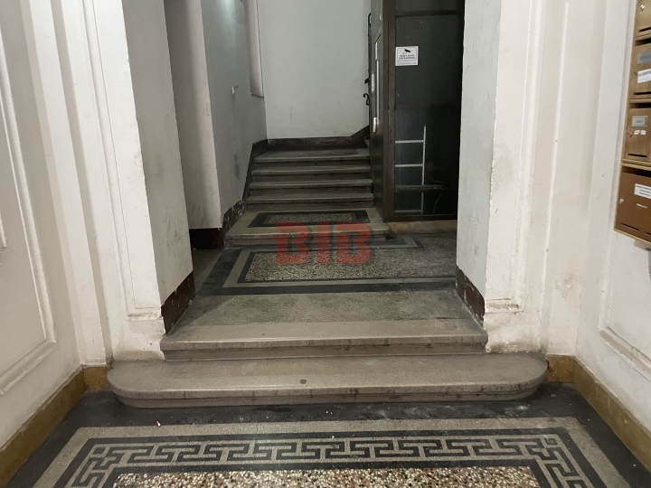 Rijeka-širi centar, 3S stan, lift, pogodan za poslovni prostor