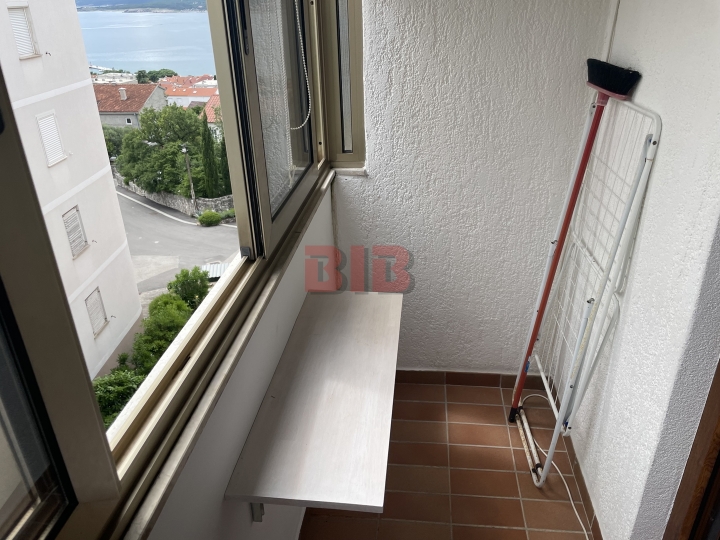 Crikvenica, 1S+DB + galerija, povoljno!!!