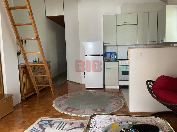 Crikvenica, 1S+DB + galerija, povoljno!!!
