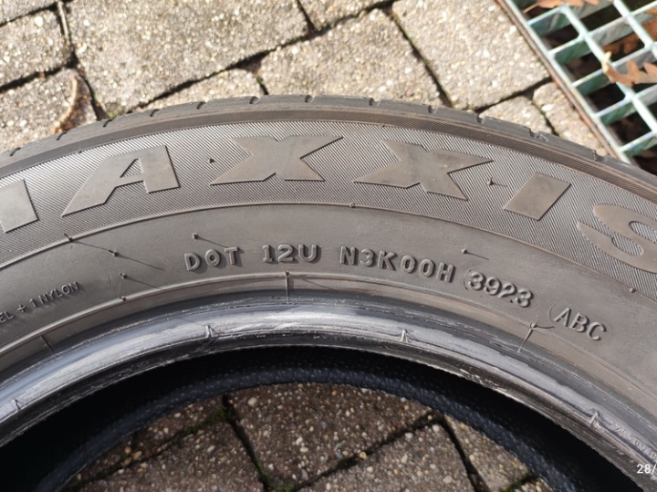 Gume Maxis Mecotra 205/60/16, novo!