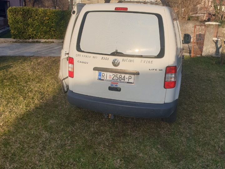 VW Cady 1.6 LPG Life