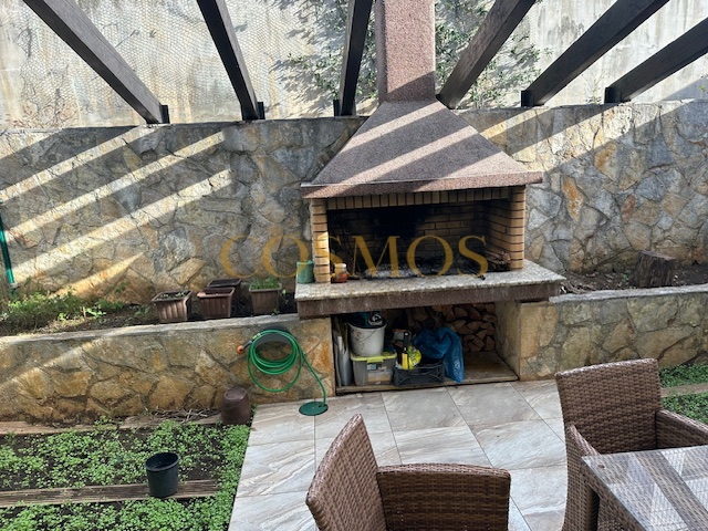 Kostrena, prekrasna kuća u nizu 111 m2