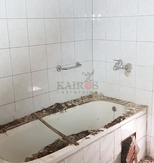 Lisac, samostojeća, kuća, 70.000€