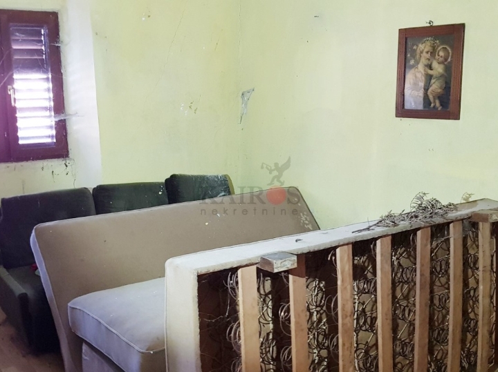Lisac, samostojeća, kuća, 70.000€