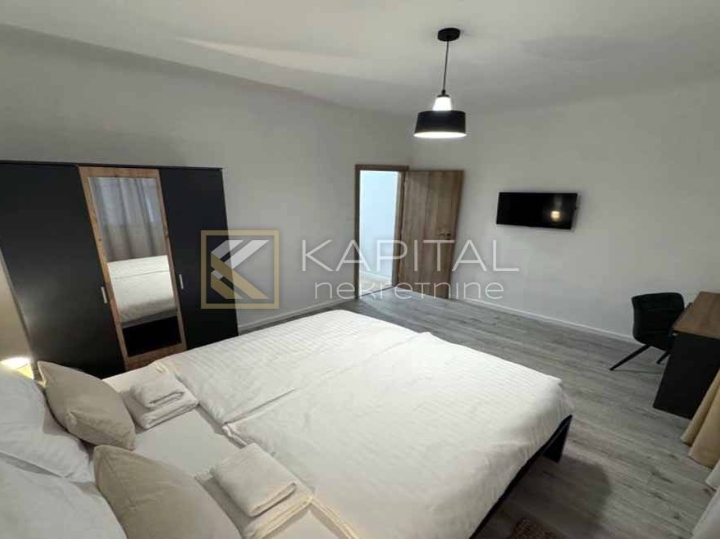 Rijeka, Korzo, dva uređena apartmana