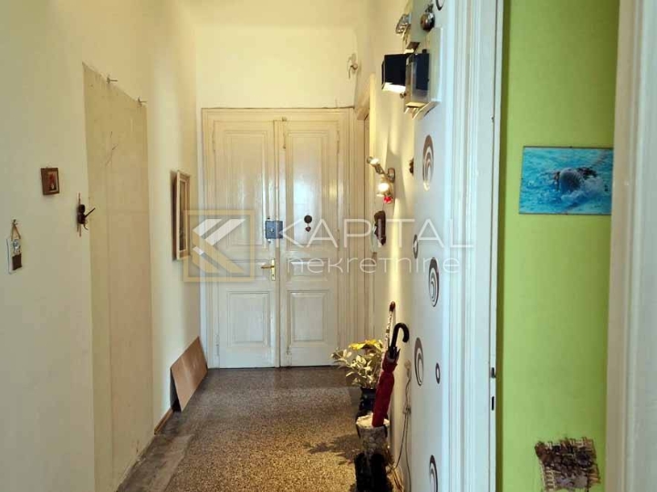Rijeka, Pećine, stan 1. red do mora