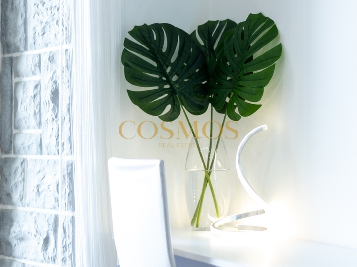 Pećine, prvi red do mora