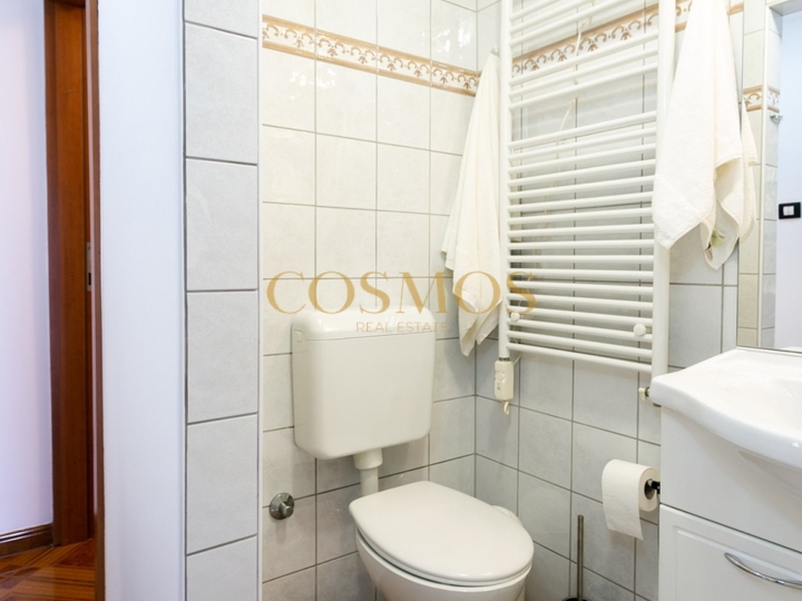 Pećine, prvi red do mora