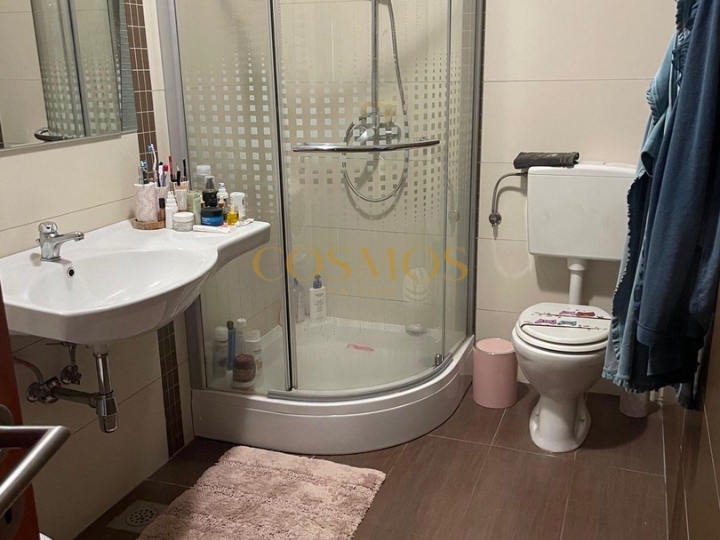 Pećine, prvi red do mora