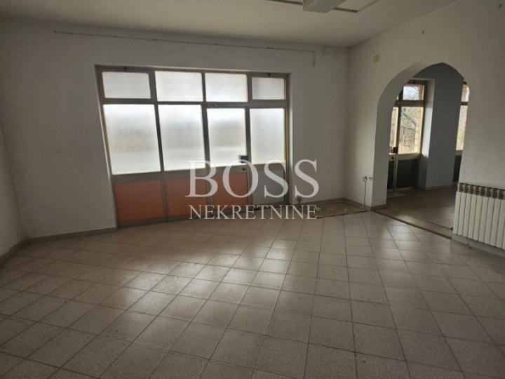 Kukuljanovo, stambeno-poslovni objekt 360m2, prilika!