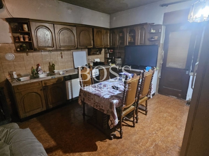 Kukuljanovo, stambeno-poslovni objekt 360m2, prilika!