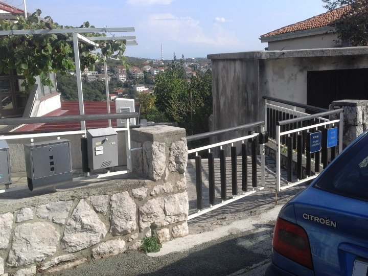 Jednosobni s dnevnim Donja Vežica