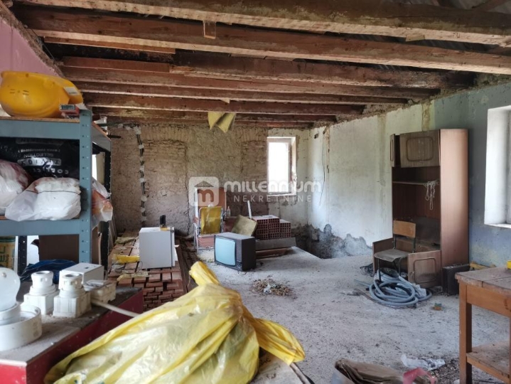 G. kotar, Lič, 110 m2, samostojeća kuća