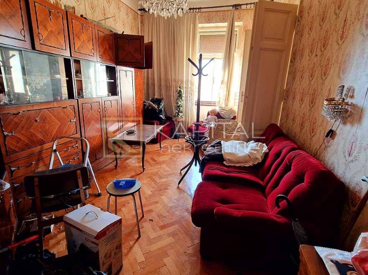 Rijeka Centar, odličan stan s potencijalom