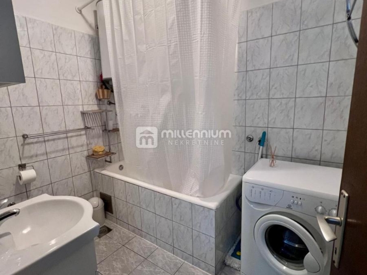 Rešetari, 74 m2, 3S stan s balkonom i pogledom na more
