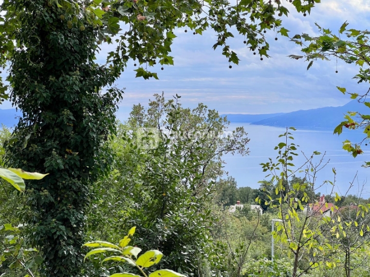 Rešetari, 74 m2, 3S stan s balkonom i pogledom na more