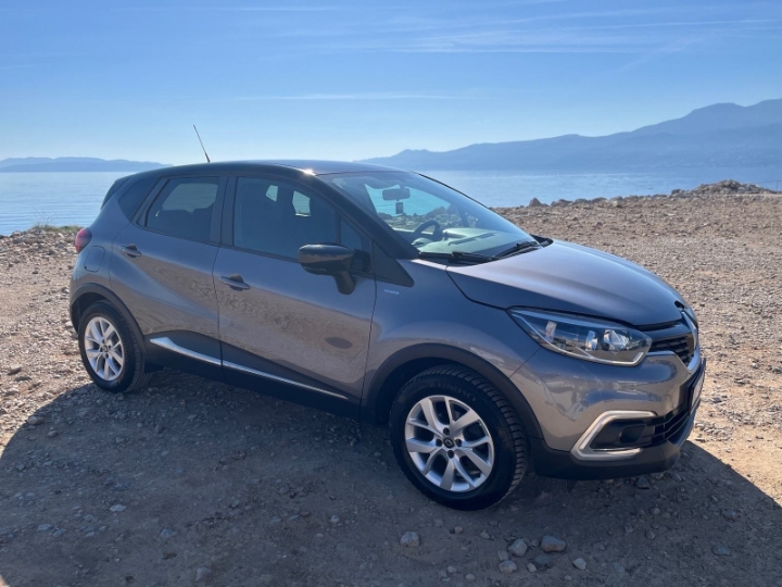 Renault Captur Limited - reg godinu