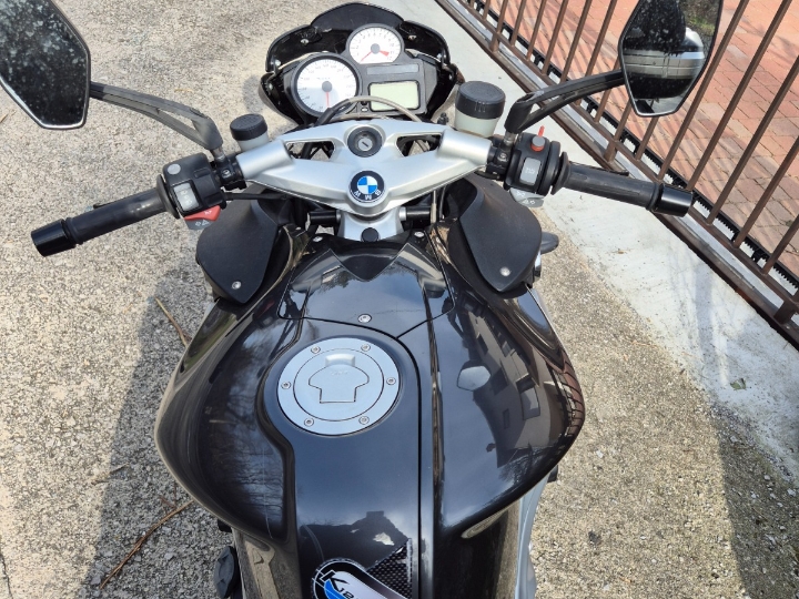 BMW K1200R hitno