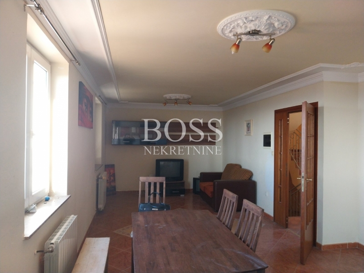 Kostrena, 4S+DB, 120m2, 350.000€