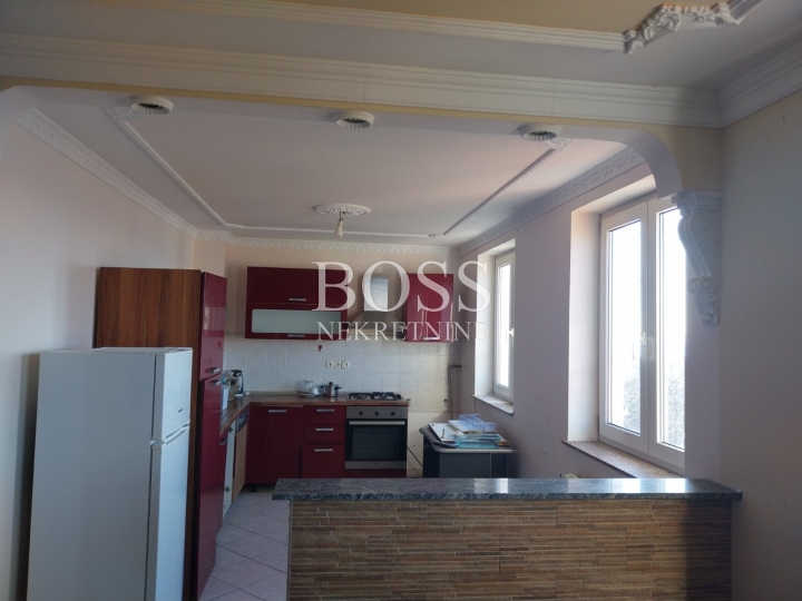 Kostrena, 4S+DB, 120m2, 350.000€