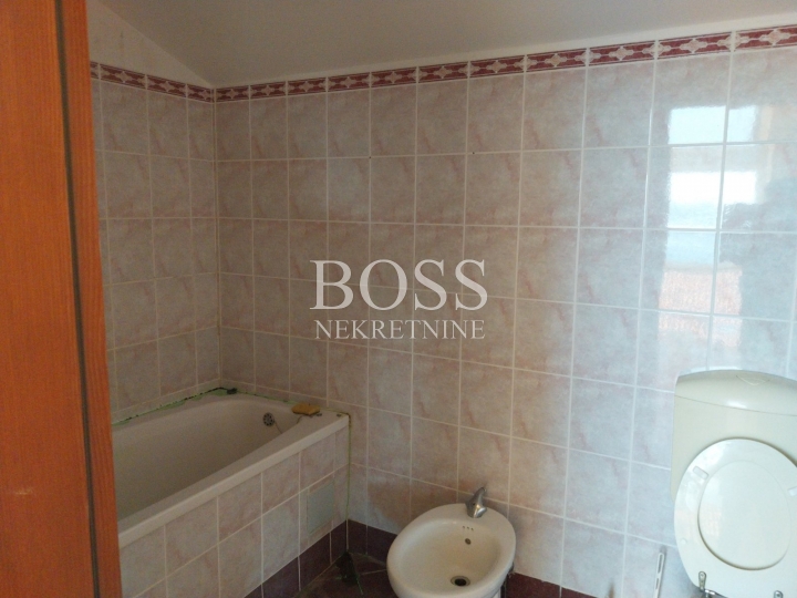 Kostrena, 4S+DB, 120m2, 350.000€