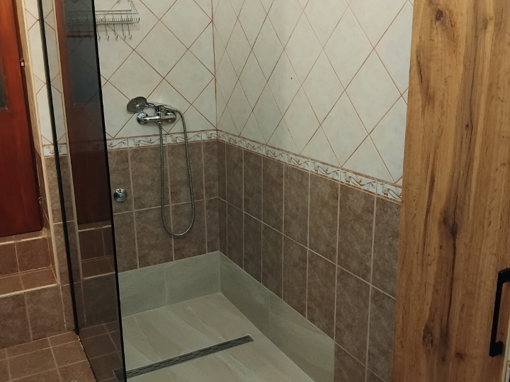 Kostrena, etaža, dugoročni najam
