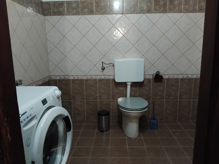 Kostrena, etaža, dugoročni najam
