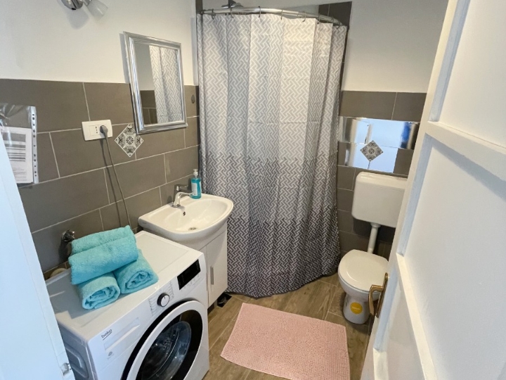 Rijeka, - 2 apartmana 