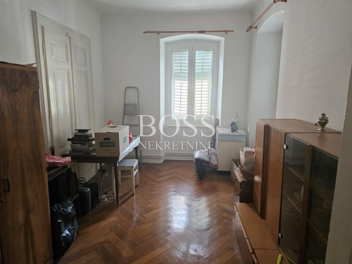 Centar, 3S+DB, 113m2, 270.000€