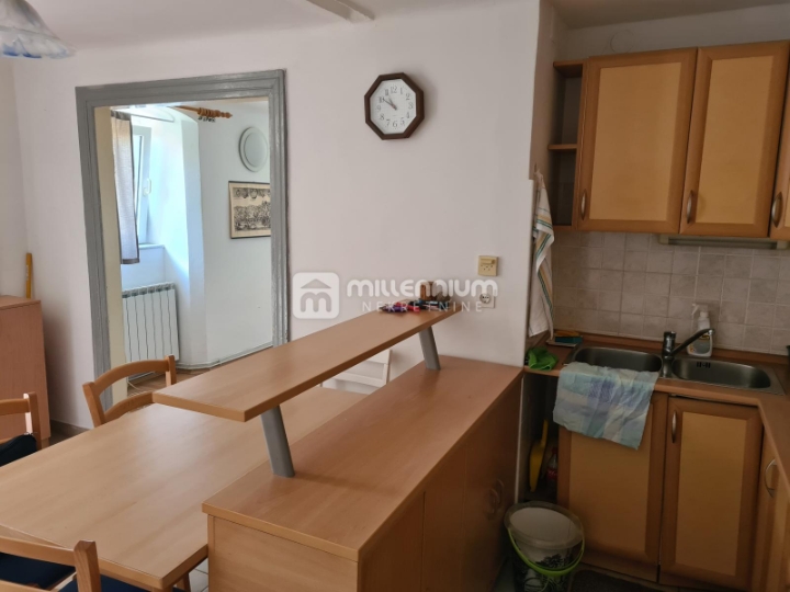Rijeka, Kozala, 57m2, dvoetažni stan