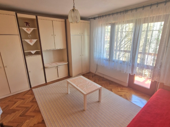 Podmurvice, 2Skl., 600 €