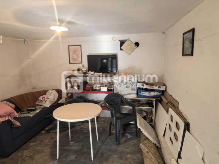 Grobnik, Dražice, kuća u nizu, 160m2, okućnica