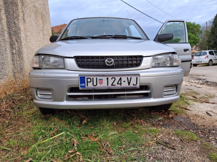 Mazda Demio