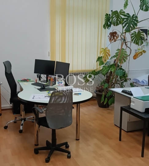 Belveder, poslovna zgrada 680m2