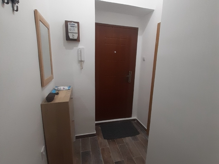 Dugoročno se iznajmljuje namješten