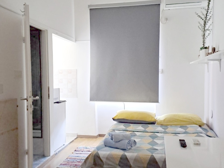 Centar, garsonijera 18 m2, 350 €