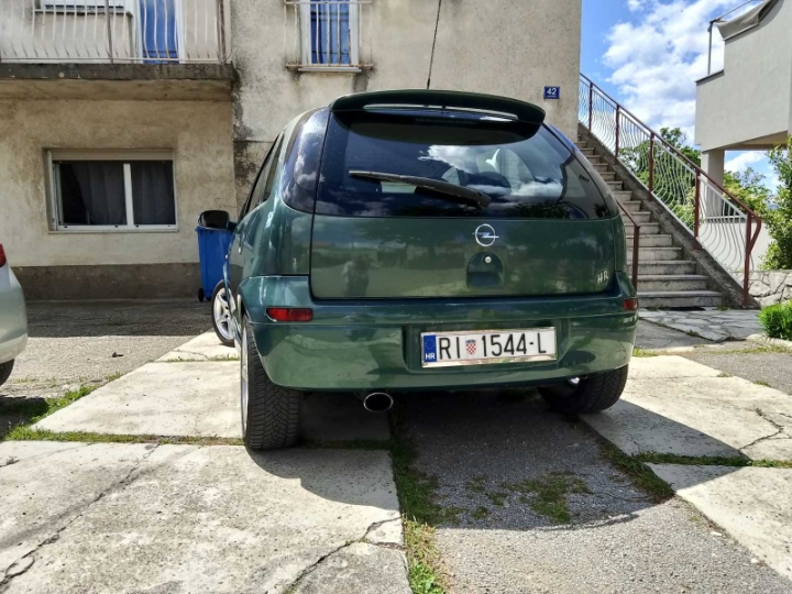 Opel Corsa 1.7 DTI