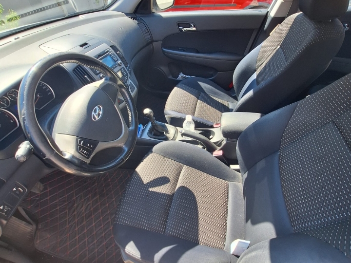 Hyundai i30, 2008. g., 120.000 km