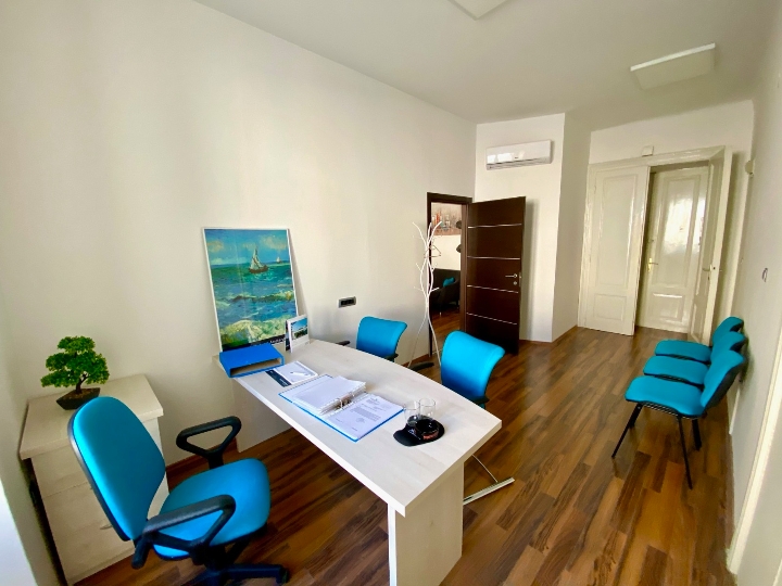 Rijeka Korzo - 40 m2 poslovni prostor
