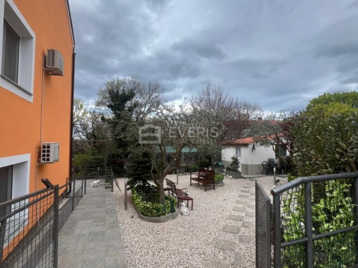 Rijeka okolica, Krasica, stan 70 m2, najam