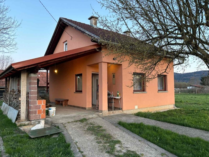 Kuća bez ulaganja, Janja Gora - Josipdol