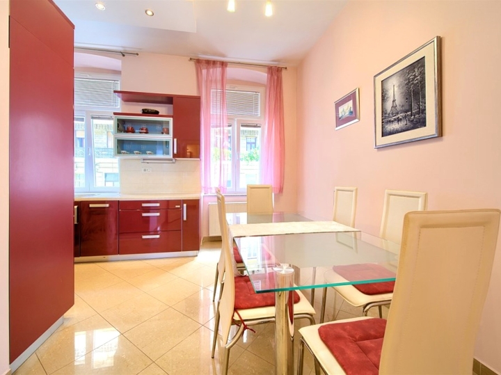 Centar, 85 m2, 2S+DB, moderan