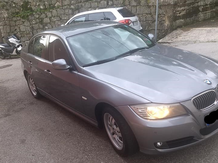 BMW 318d automatic, reg. do 08./2026.