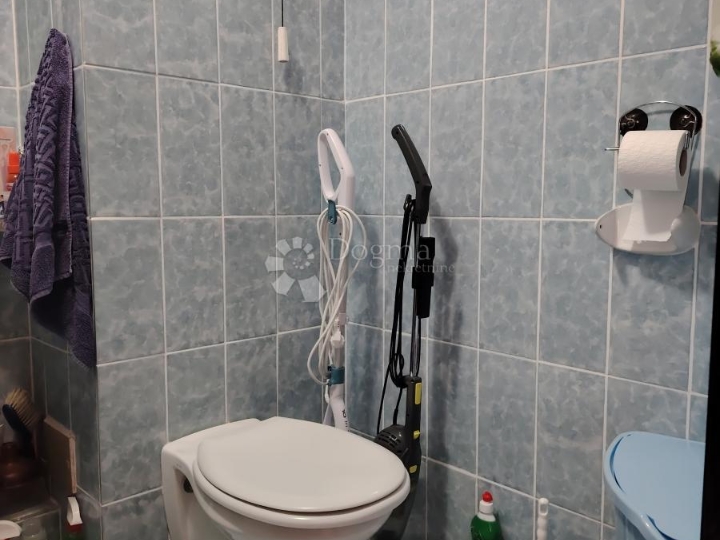 Predivan apartmančić 40m od mora