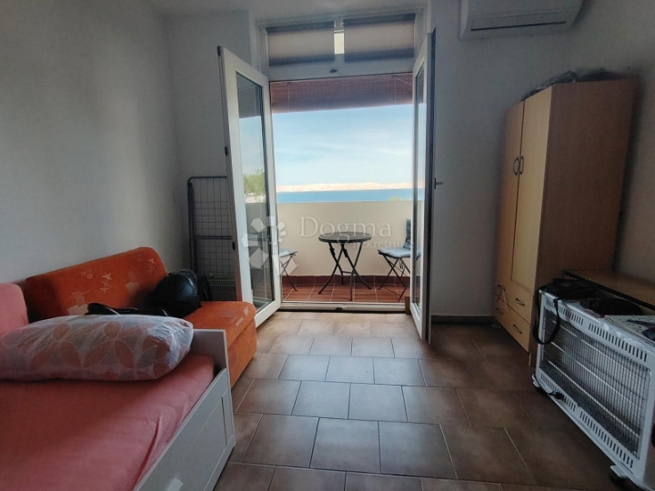 Predivan apartmančić 40m od mora