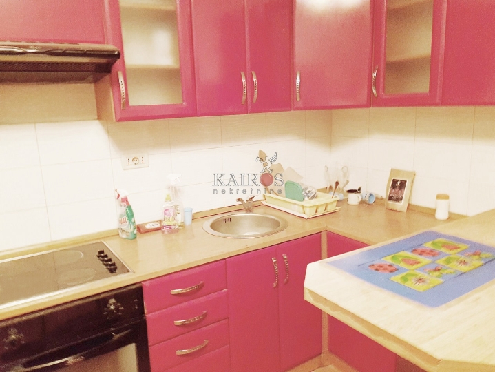 D. Vežica, garsonijera, najam 350€